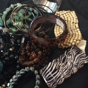 Lot of costume jewelry